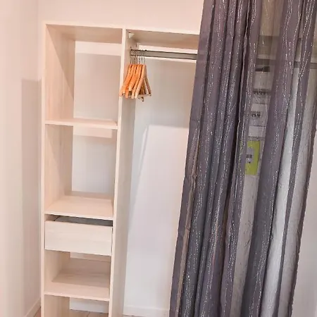 T2 Confort Et Tranquillite Deuxieme Etage Apartment *